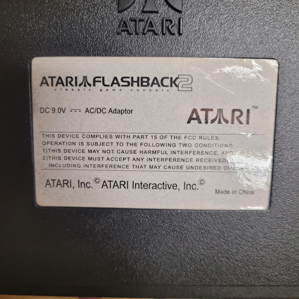 ATARI FLASHBACK 2 Classic Game Console Complete 40 Built in Games